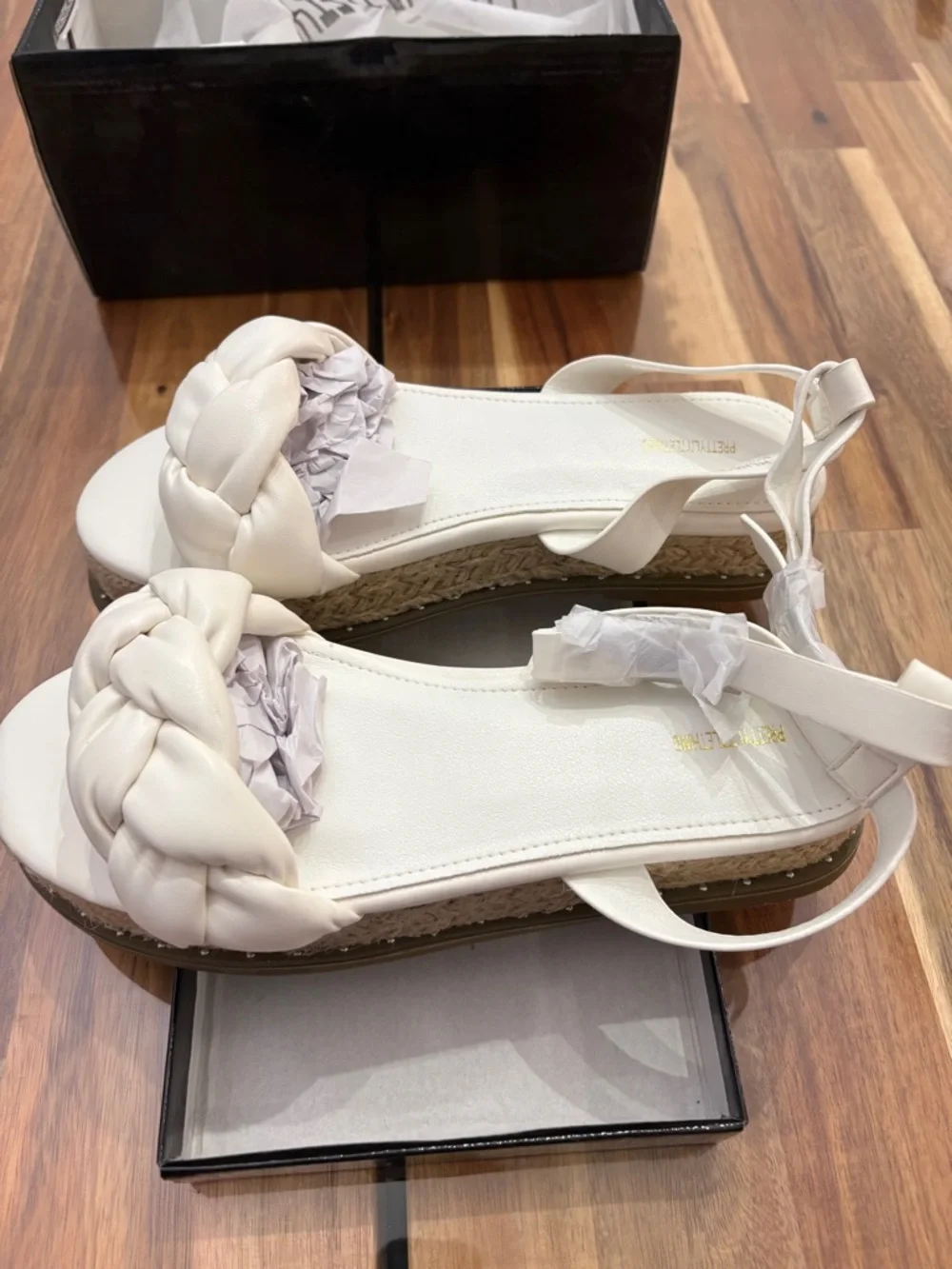 NIB Flawed Sz 7 White PU Plait Detail Strappy Espadrille Sandals Platform Shoes